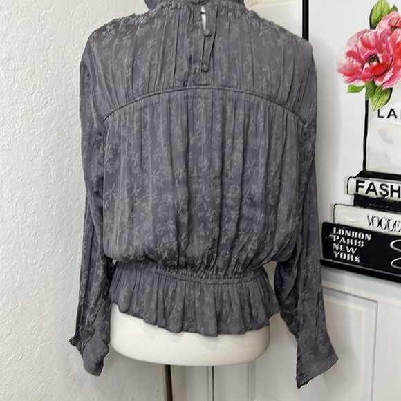 NWOT Current Air Gray Boho Blouse Size M - Picture 5 of 7